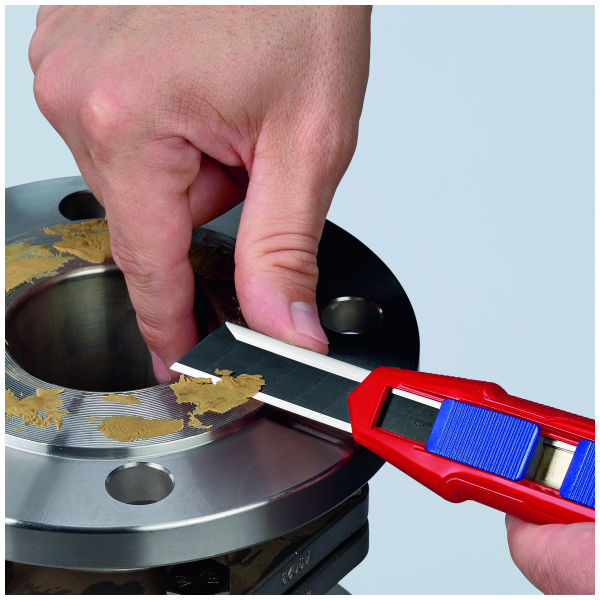 Nóż introligatorski CutiX® z uchwytem magnezowym, z 3 ostrzami odłamywanymi, szerokość grotu: 18mm