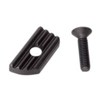 PLT 16 Plaque de protection, couvre les faces crantées lorsqu’un seul porte-adaptateur est utilisé.