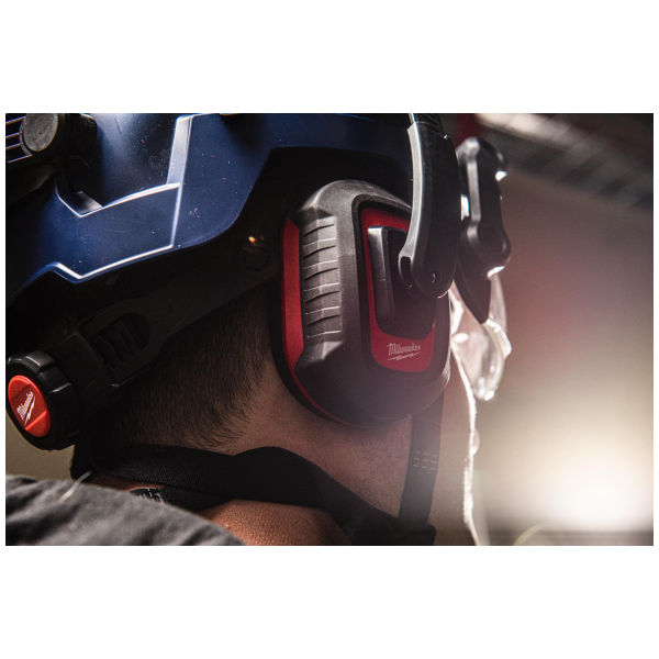 MILWAUKEE Ear muffs SNR 33 dB
