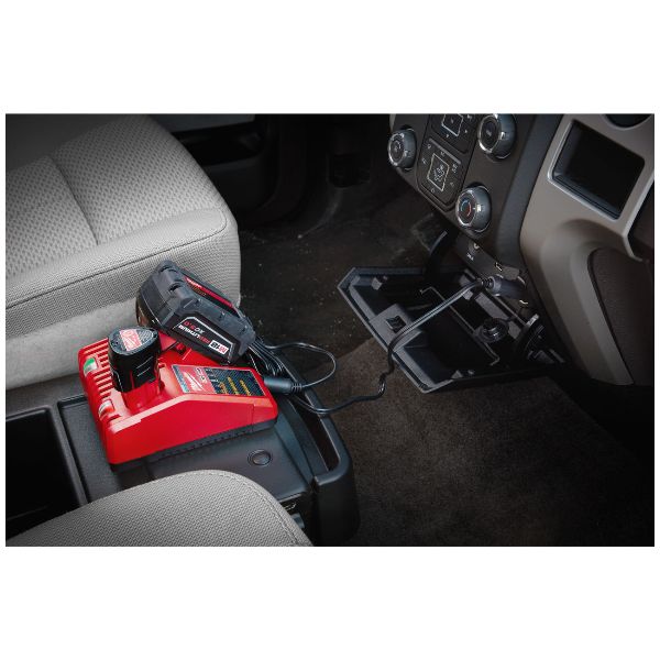 M12-18 AC Ladegerät Auto