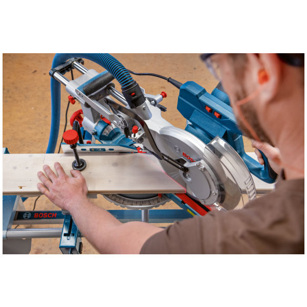 BOSCH Kapp- und Gehrungssäge GCM 305-254 D