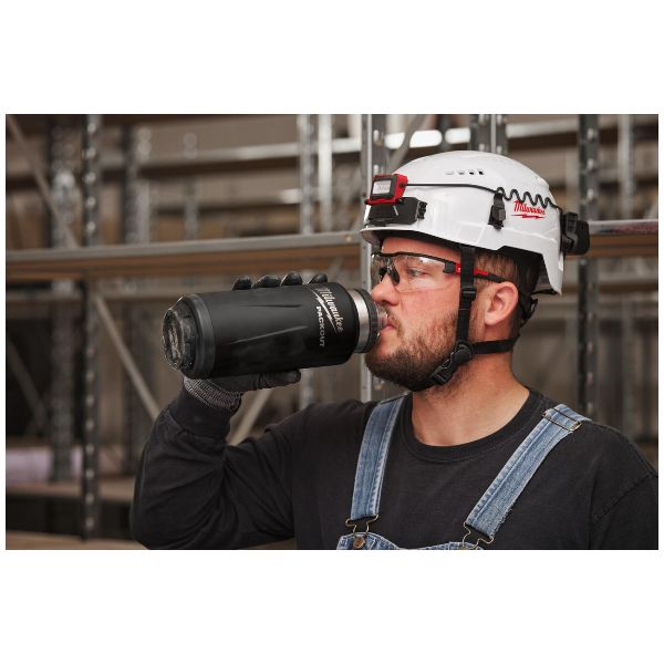 MILWAUKEE PACKOUT Isolierflasche schwarz 1065 ml
