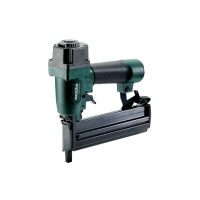 DKNG 40/50 Pneumatiske hæfte- og sømmemaskiner