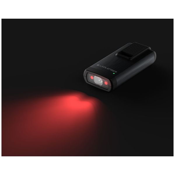 Mini linterna recargable para llavero con función de carga USB